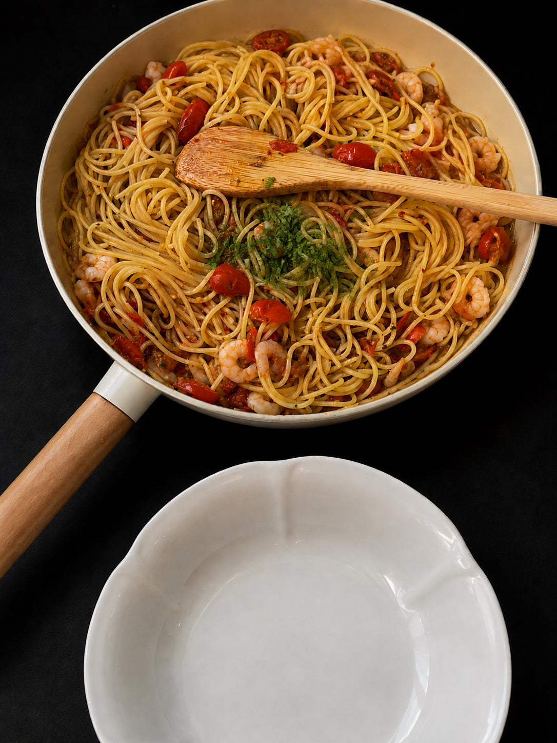 Garlic Prawn Pasta w Cherry Tomato